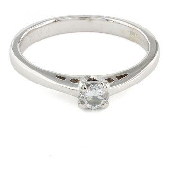 18ct white gold Diamond 20pt solitaire Ring size P
